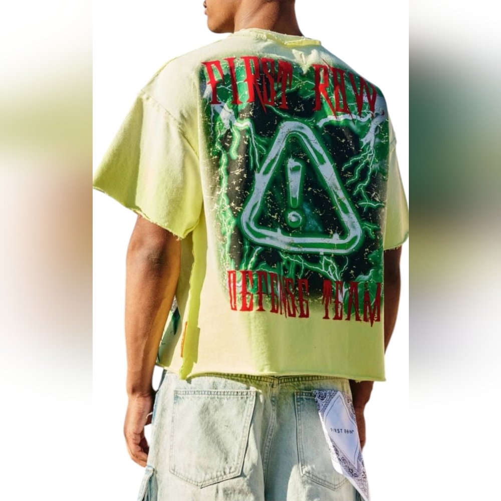 First ROW T-shirt Cropped  size Small NWT - Picture 4 of 7